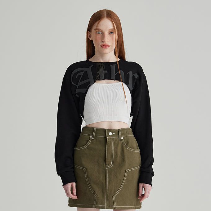 ANDTHEOTHER(アンドジアザー)の「BLACK ATHR MAXI CROP SWEATSHIRT(Tops)」
