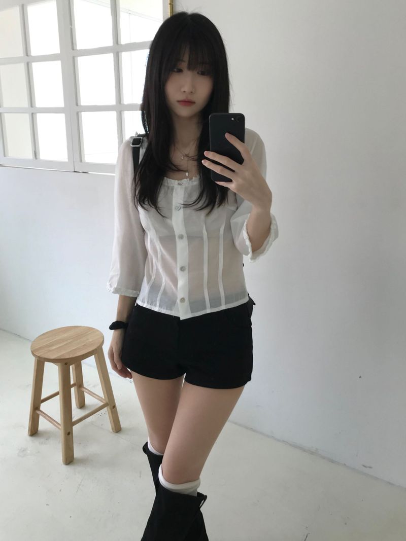Miel frill blouse (3 colors)