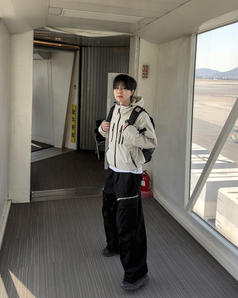 Zeka Zip Cargo Wide Pants