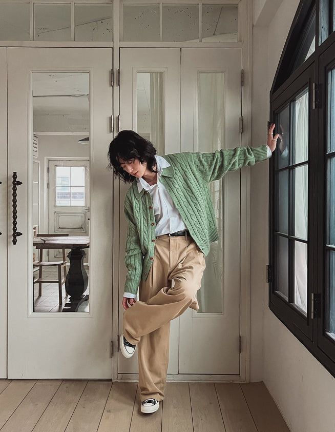 Neji two-tuck wide pants
