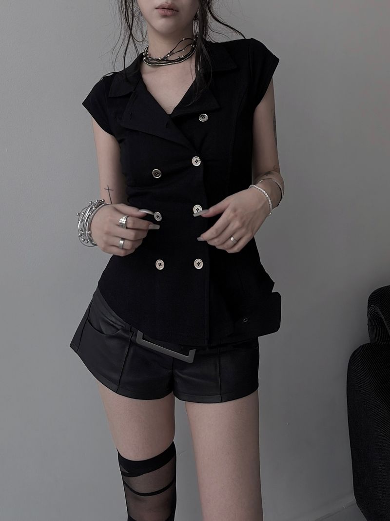 two-button geek chic shirt
