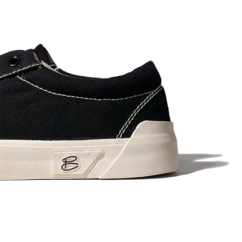 Patrobas Basic Black White