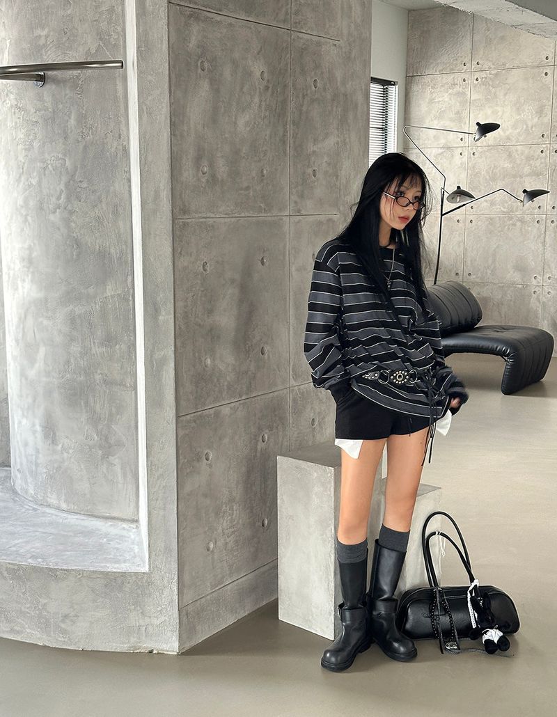 Stripe Dangara. Boxy sweatshirt