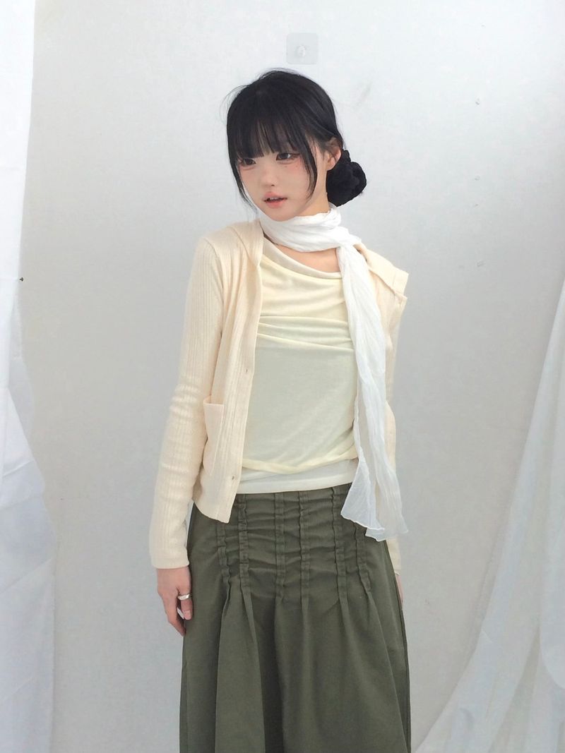 トーンオントーンレイヤードロングスリーブ