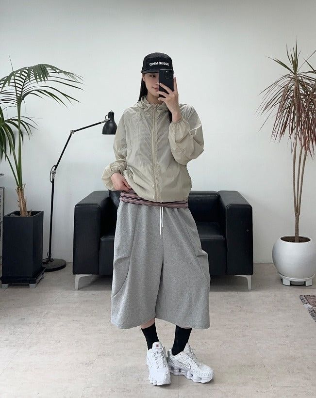 DF Pintuck Bermuda Pants