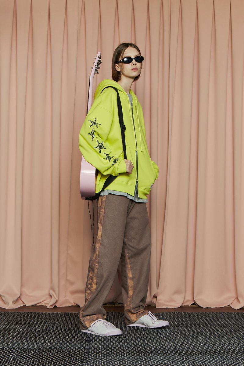 TIE-DYE BLOCK DENIM PANTS / BROWN