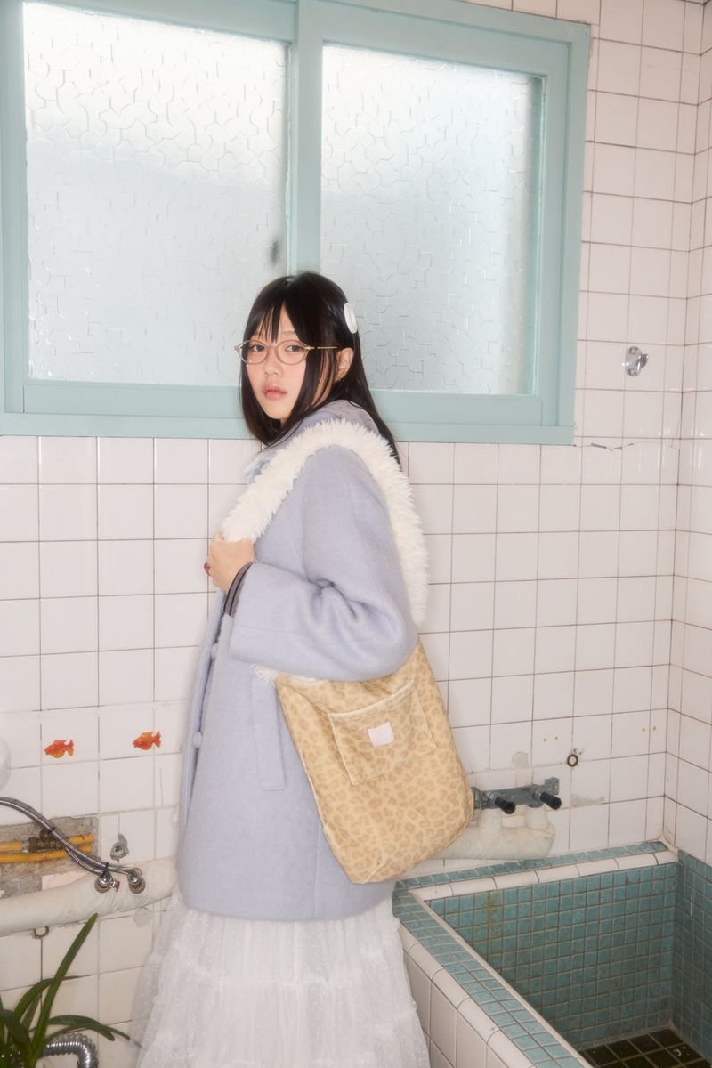 REVERSIBLE BUNNY FUR BAG (IVORY)