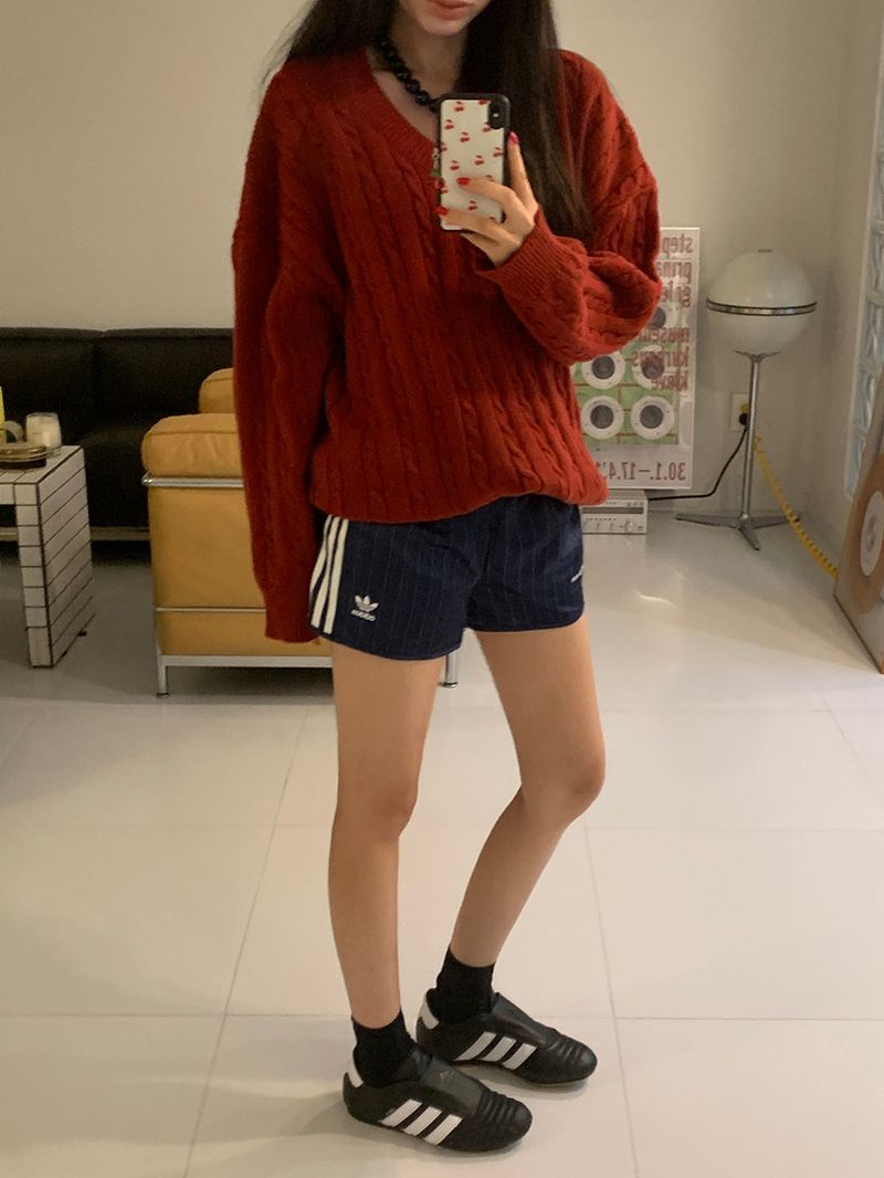 [MADE] Ethol twisted V-knit