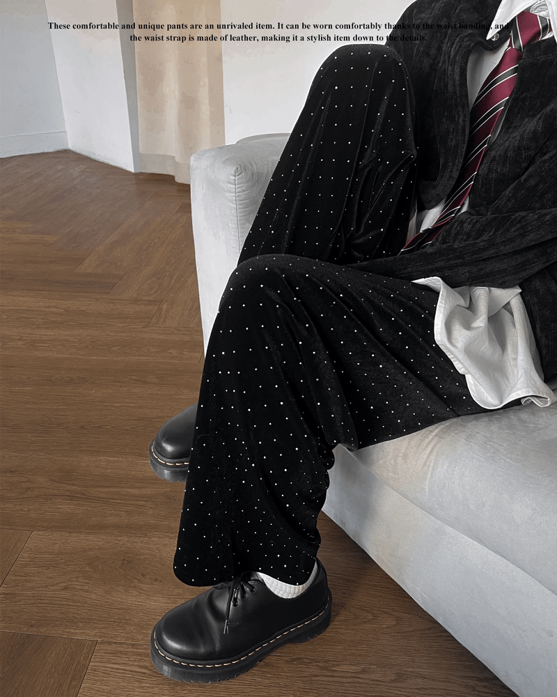 GUSTA（グスタ）の「Shining Velvet Black Banding Long Training Pants (Black)（Pants）」