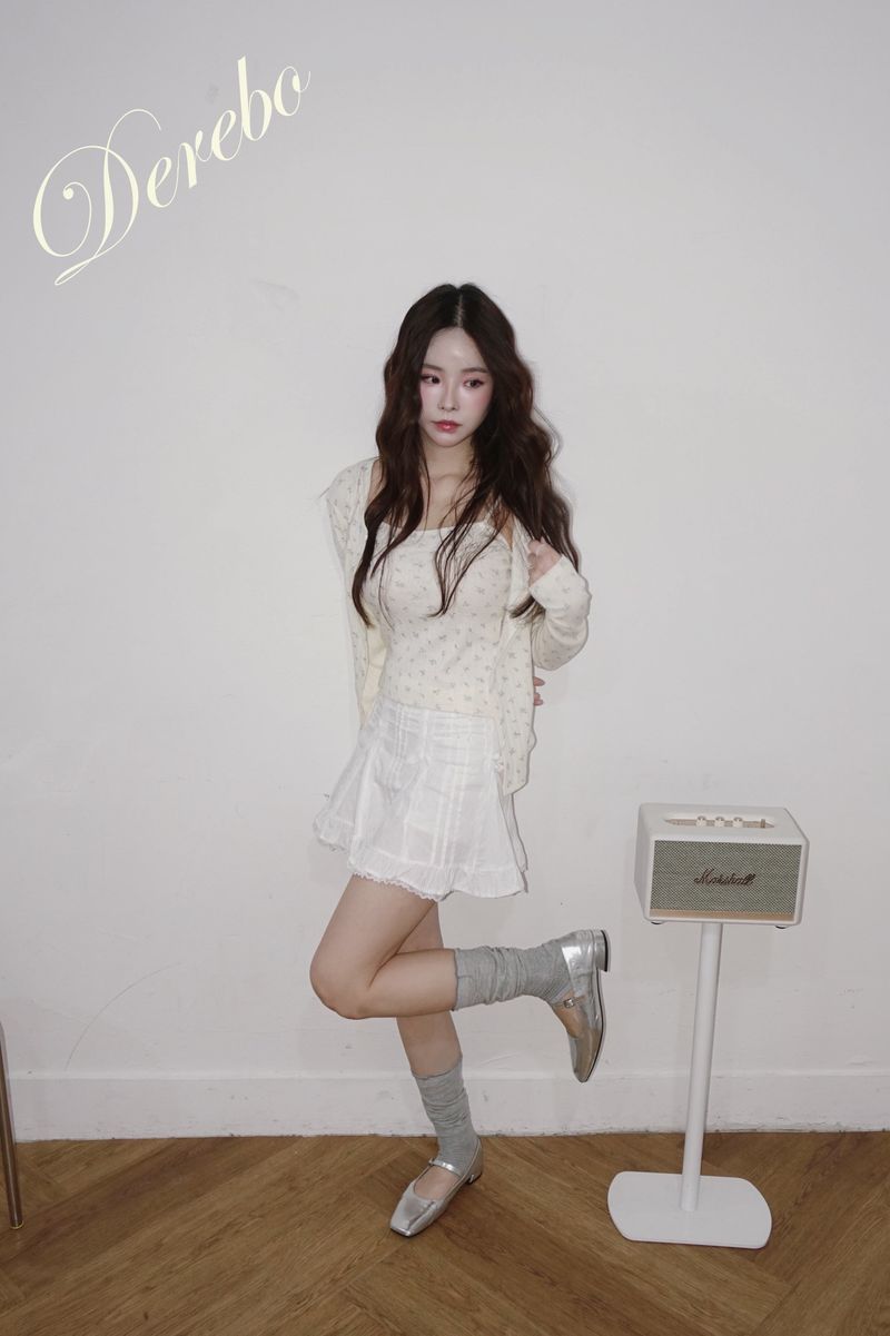 Lovely flower cardigan sleeveless two-piece set