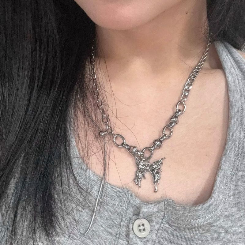 [Celeb pick] Twinkle butterfly Necklace