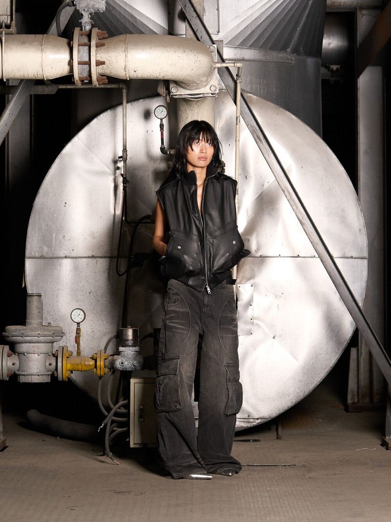Leather Cargo Vest (Black)