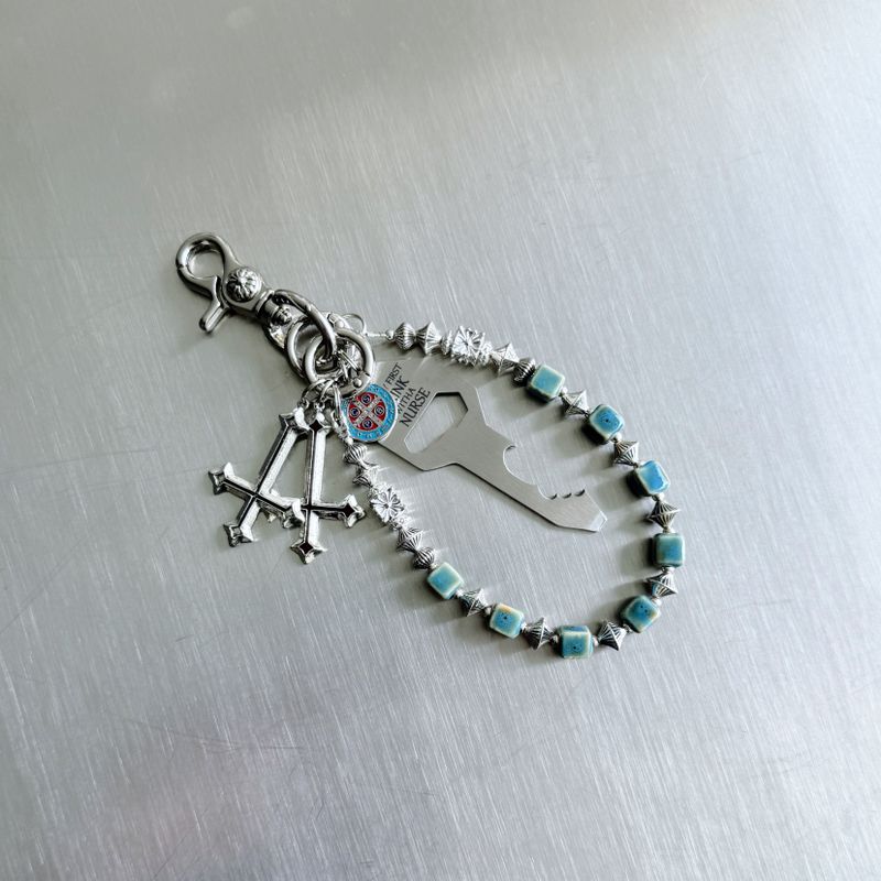 FADE MEET（フェードミート）の「Azure Cube Keychain（Accessories）」