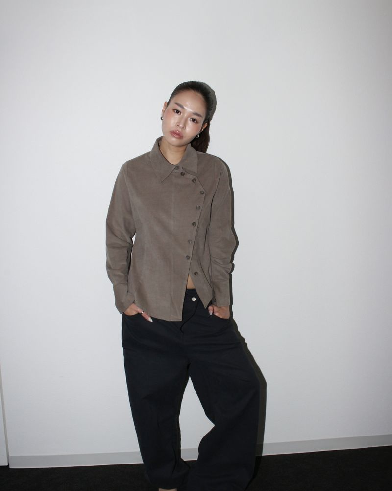Side button shirts [Taupe]