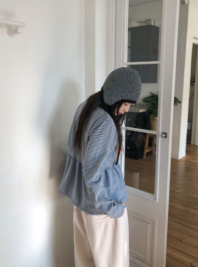 Kitto Wool Color Matching Earflap Knit Beanie