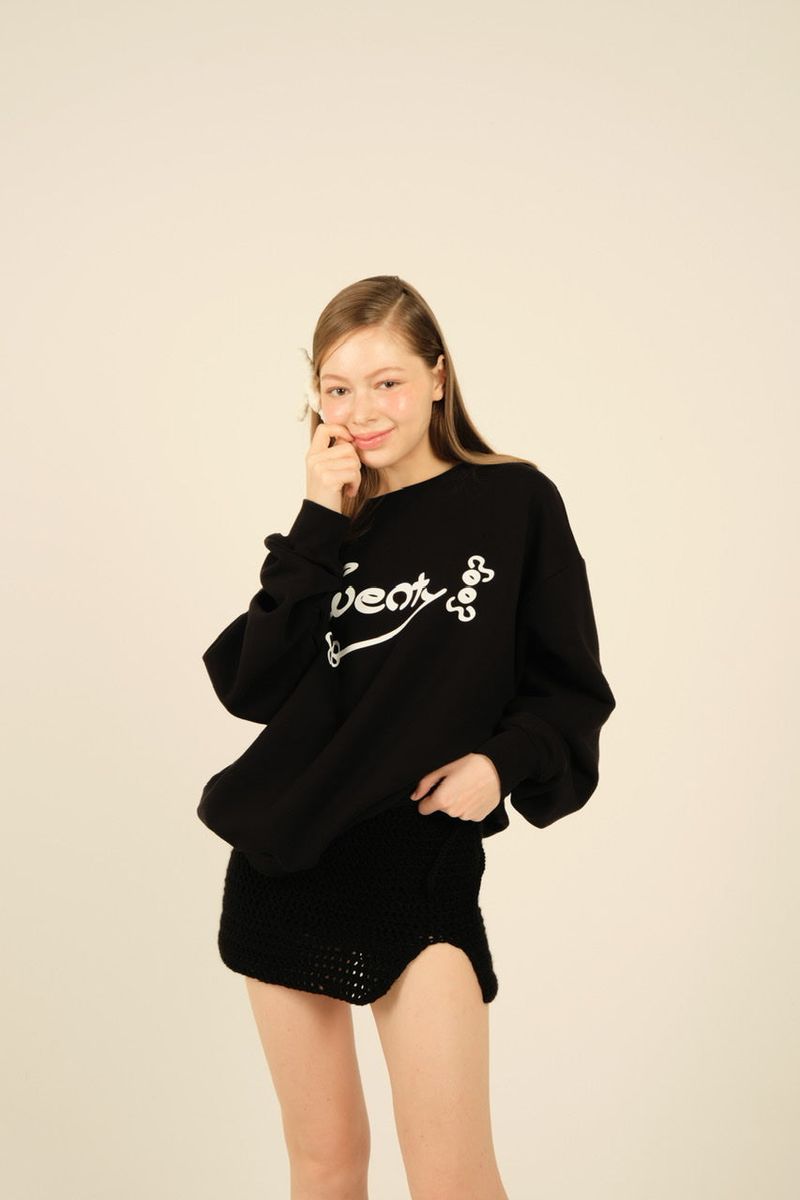 FLORAL SWEATSHIRT