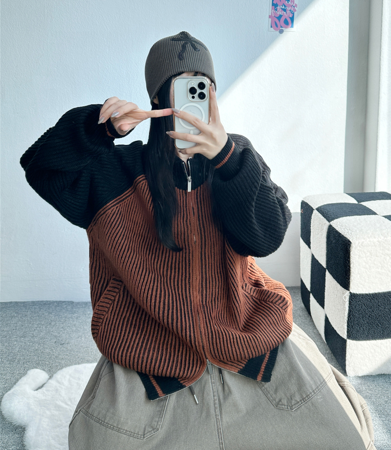CCORTTI(コルッティ)の「COLOR-BLOCK RAGLAN 2-WAY ZIP-UP🤎🖤🩶🤍 - 3 COLORS(Jackets/Outerwear)」