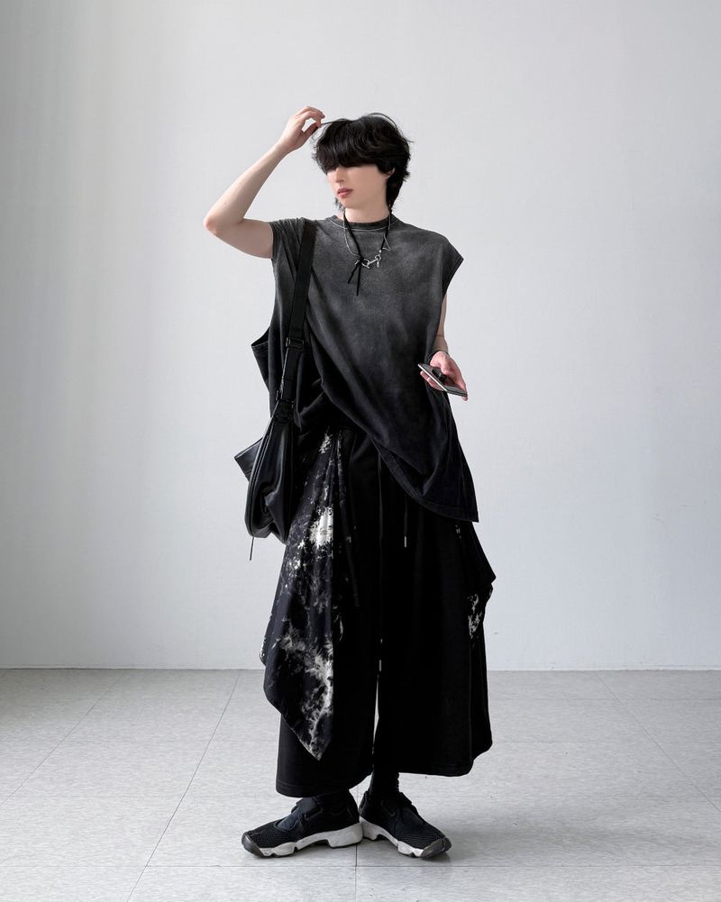 Burning Gradient Sleeveless