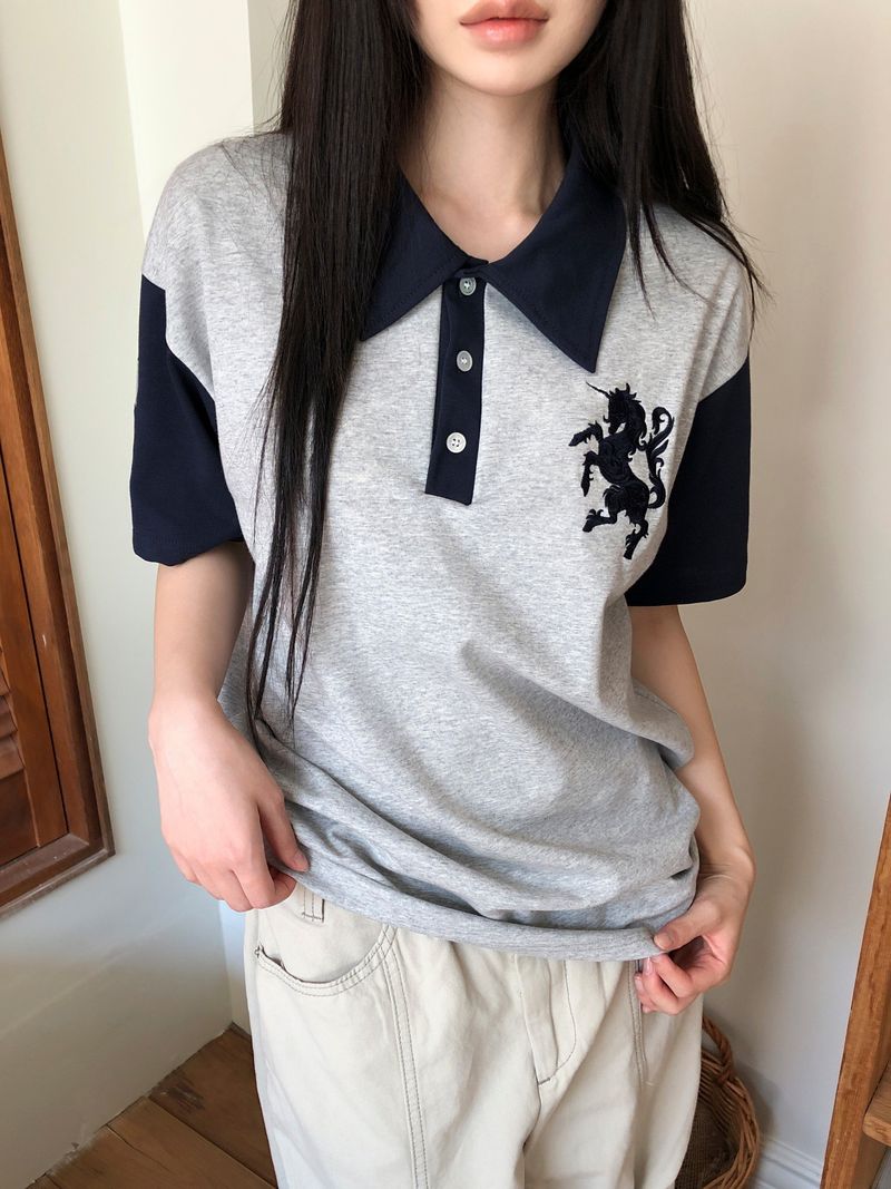 WONDER WONDER（ワンダーワンダー）の「フース ツートーン ホース 半袖Tシャツ（トップス）」