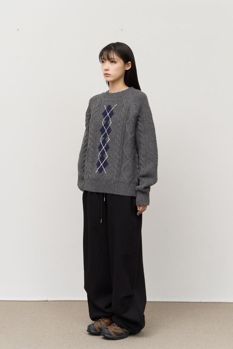 (W) Bebe Argyle Knit