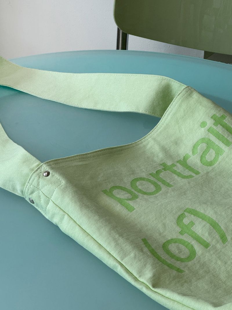 Portrait Wide Strap Shoulder Bag - Apple Mint