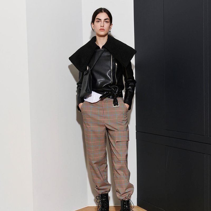 PUBLICKA X(パブリカエックス)の「 MARION CARGO PANTS, BEIGE(Pants)」