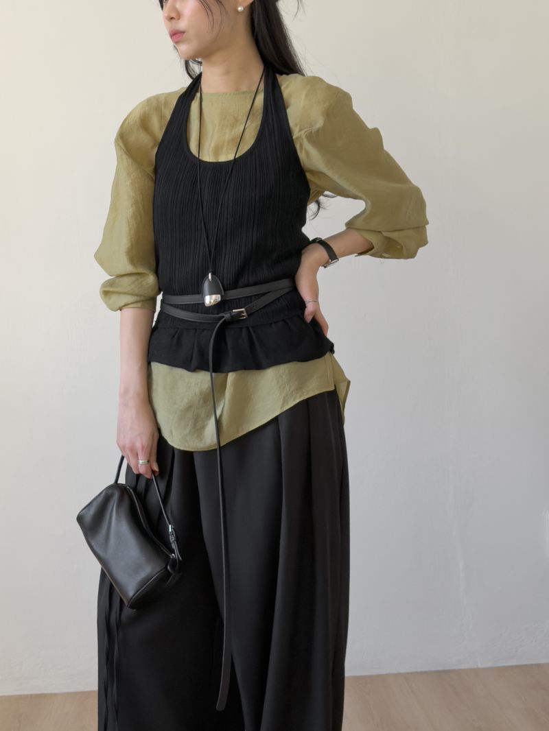 Frill halterneck knit bustier