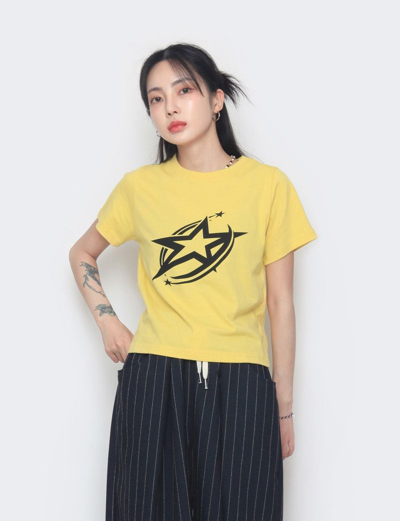 nutellike(ヌテールライク)の「Star cropped short-sleeved T-shirt(Tops)」