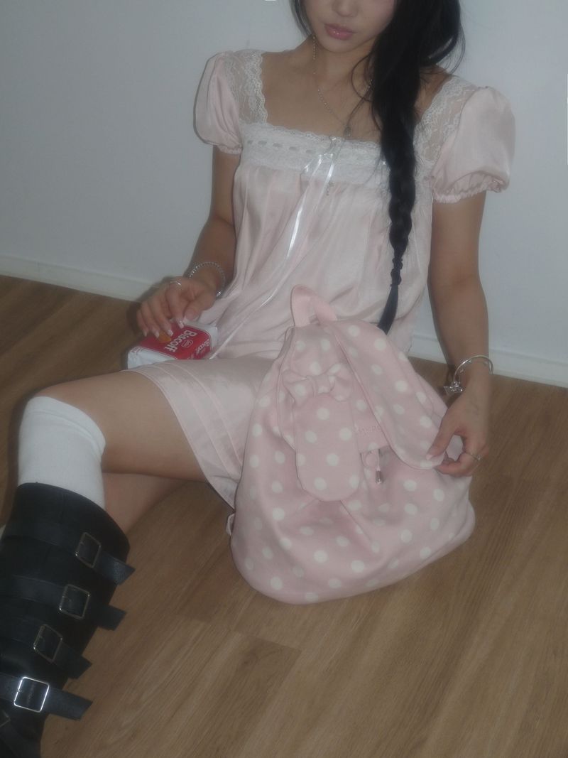 Pudgy bunny backpack _ Baby pink