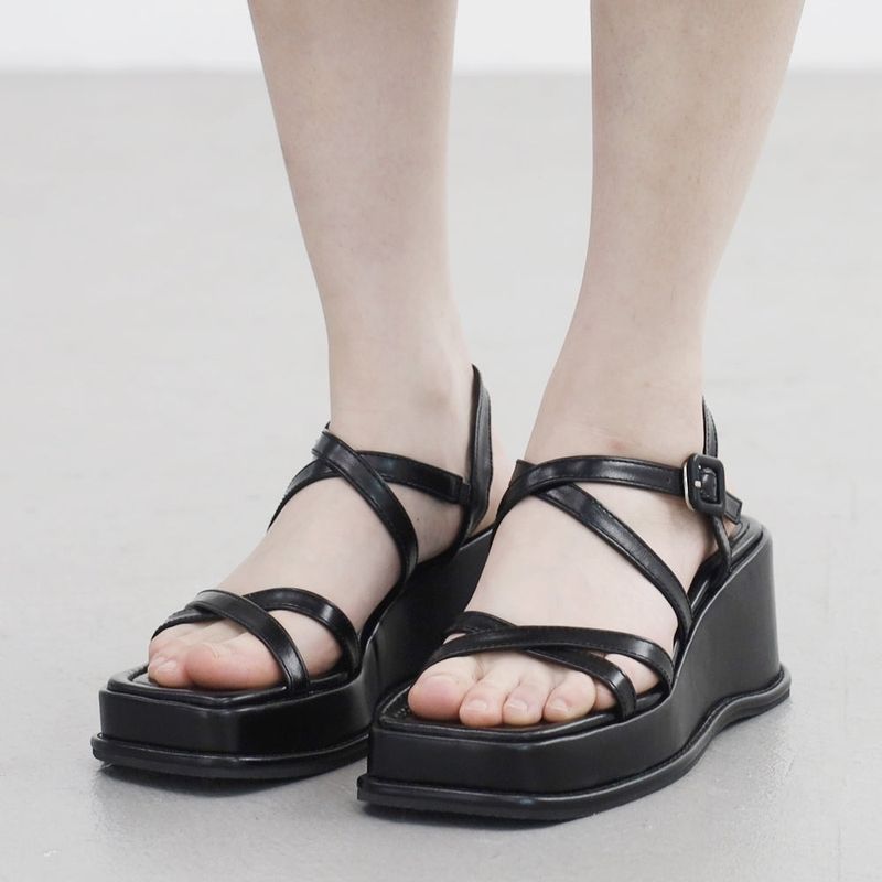 NONCODE（ノンコード）の「FomFom Strap Platform Sandals（Shoes）」