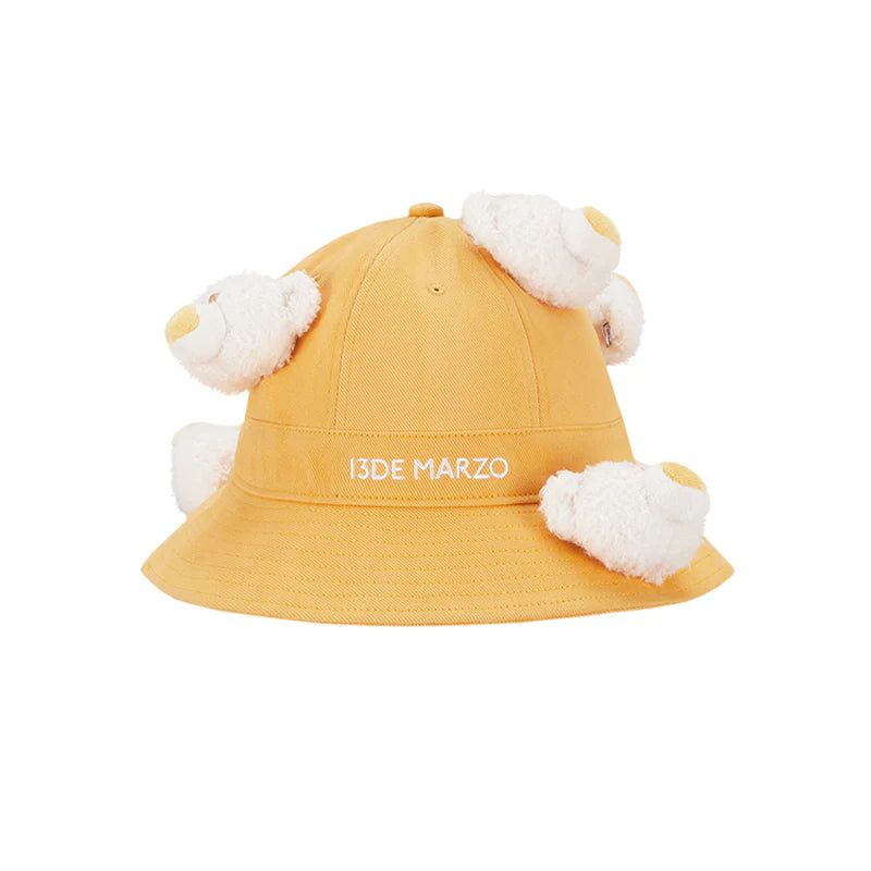 13DE MARZO Bear Arch Bucket Hat