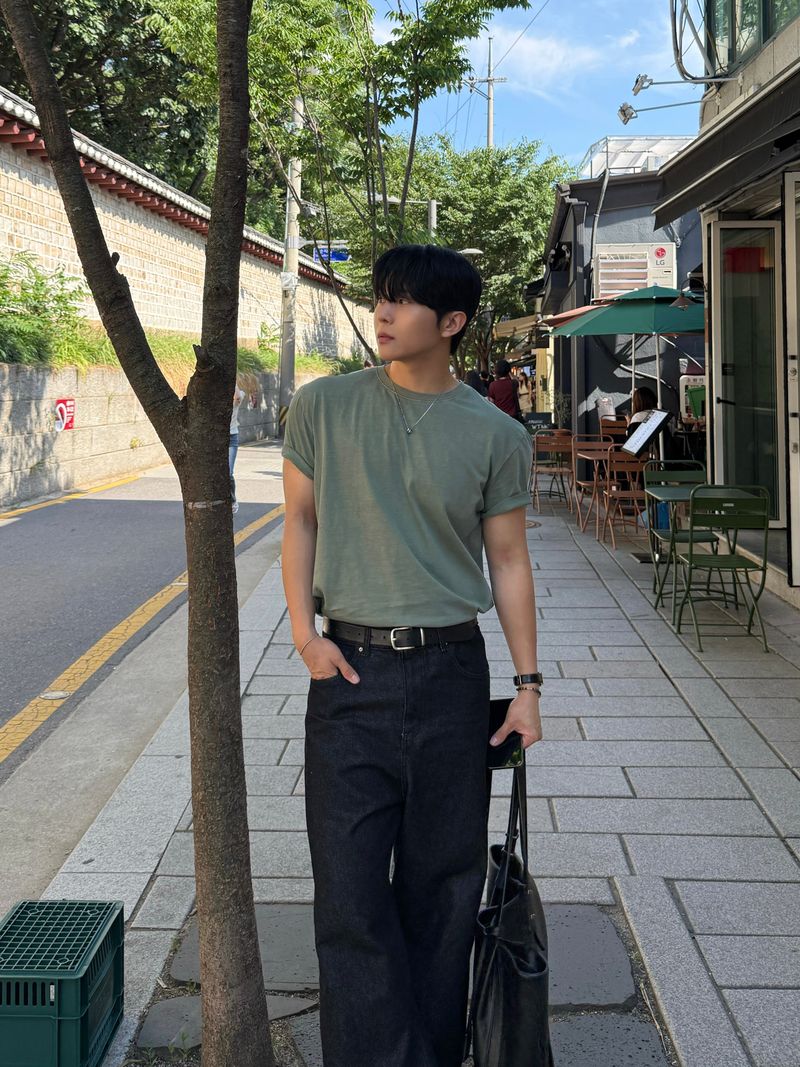 Nonfade pocket stitch denim pants