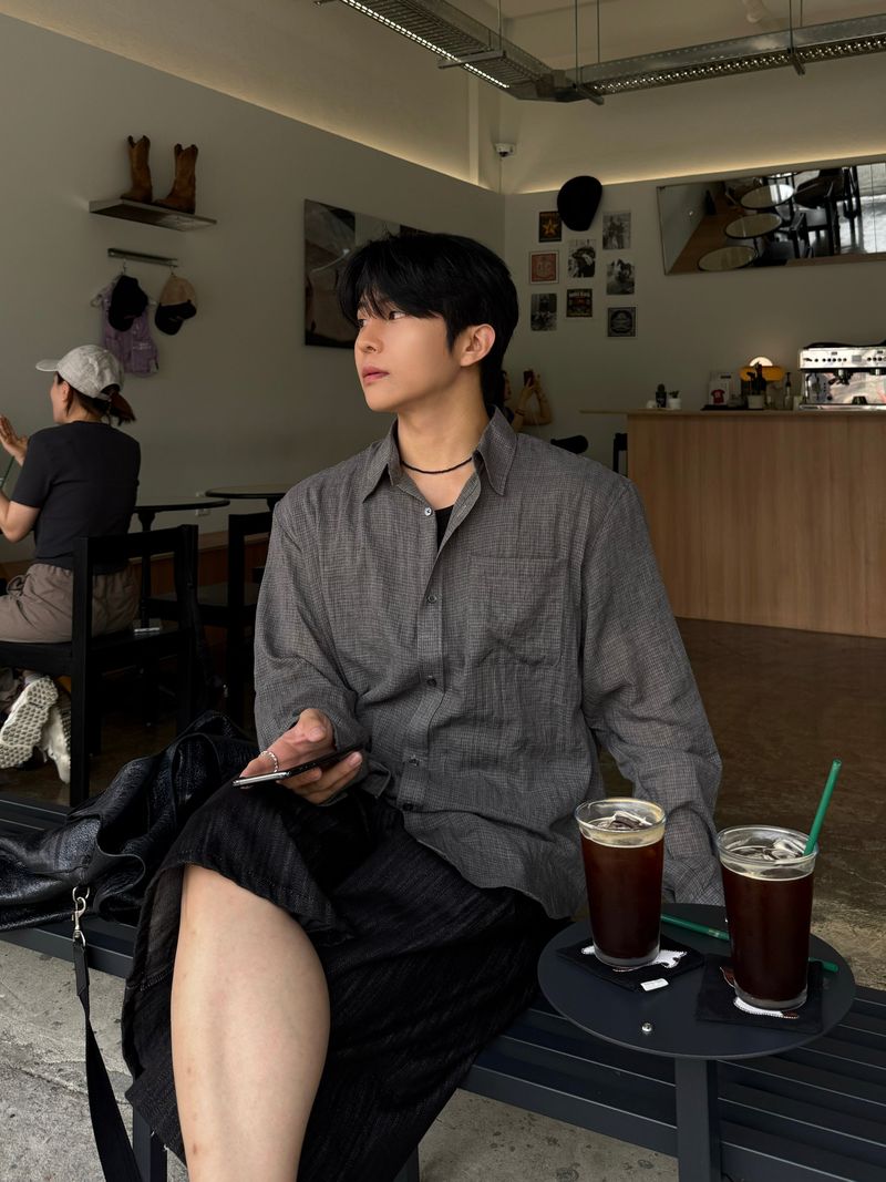 Mist checkered long sleeve shirt