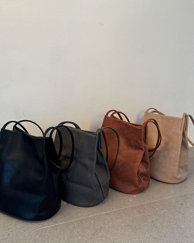 Bershon Shoulder Bag