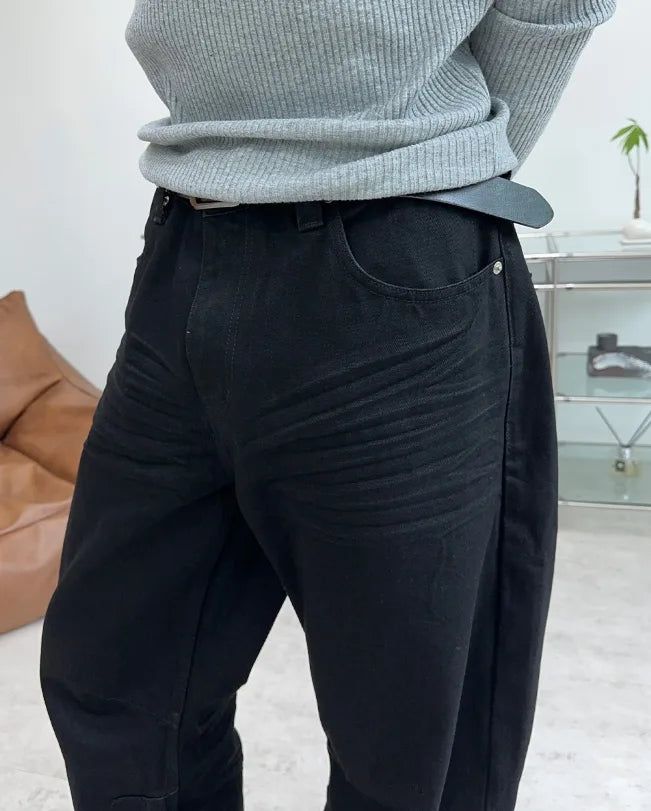 Topel Wrinkle Curved Denim Pants