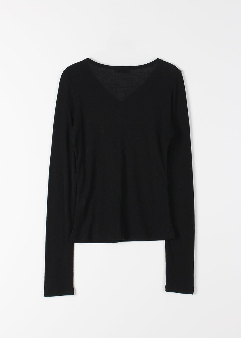 BUTTON SILHOUETTE TEE