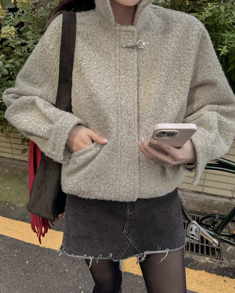 Wool buckle jumper