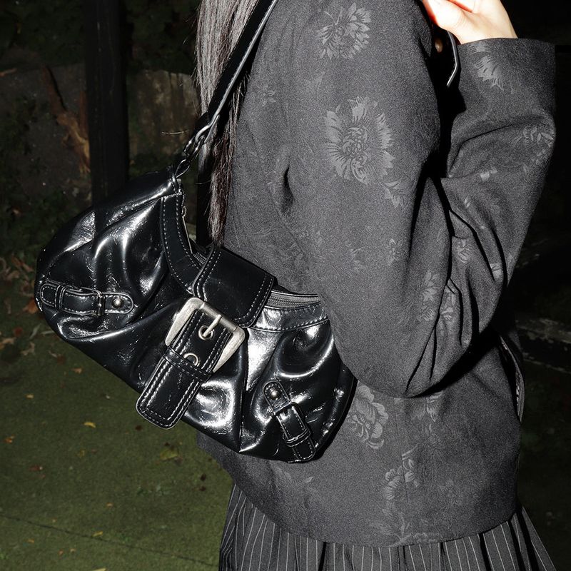 WONDER WONDER（ワンダーワンダー）の「Moto Belt Mini Leather Shoulder Bag（Bags）」