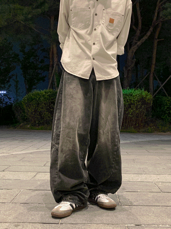 WHAT A LOOK（ワット ア ルック）の「Mido Rivet Balloon denim（Pants）」