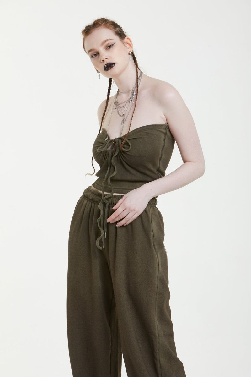 STAIN TOP