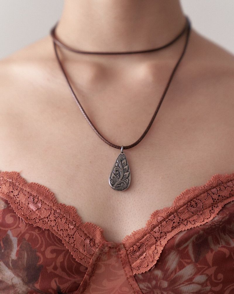 美愛桃源 flower leaf necklace (2-way)