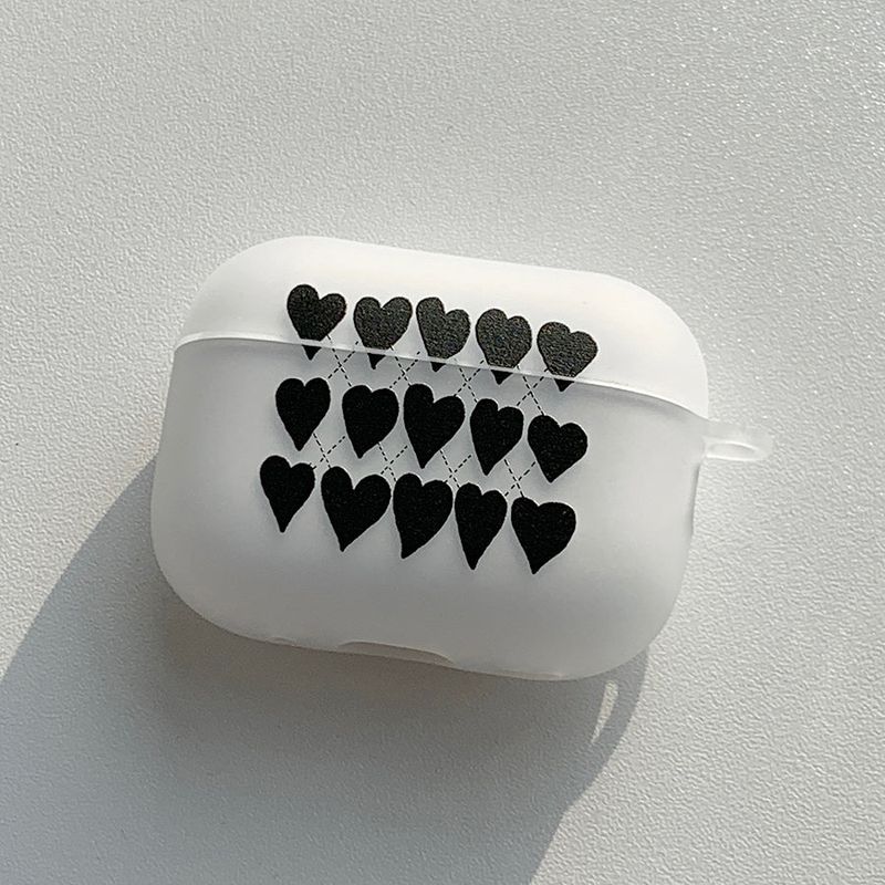 Heart Argyle AirPods Case_matt