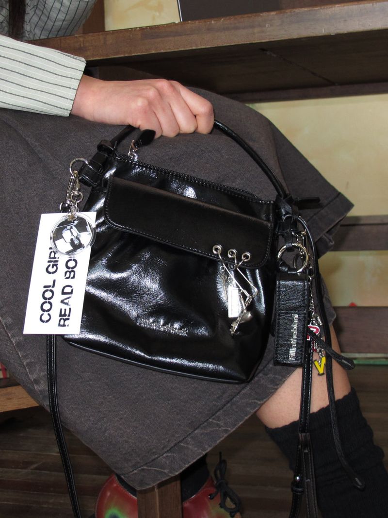 PK Flap Bag (black)