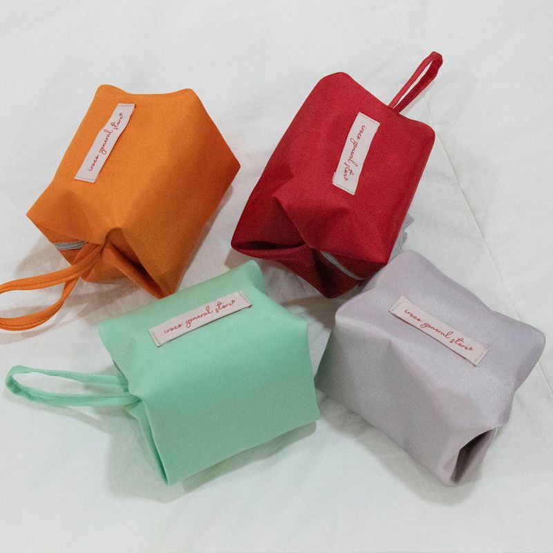 Iroco(イロコ)の「ニモポーチ (small size)(バッグ)」
