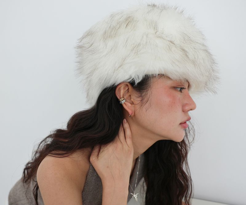 Mini C'lover Earcuff