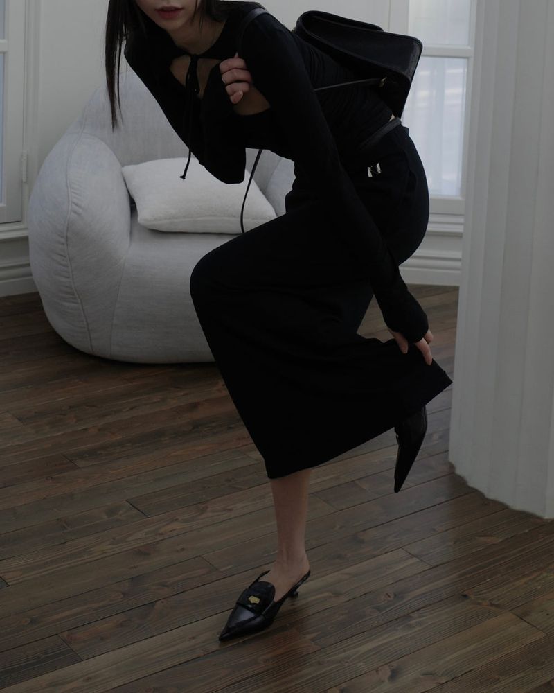 Rosé long slim skirt