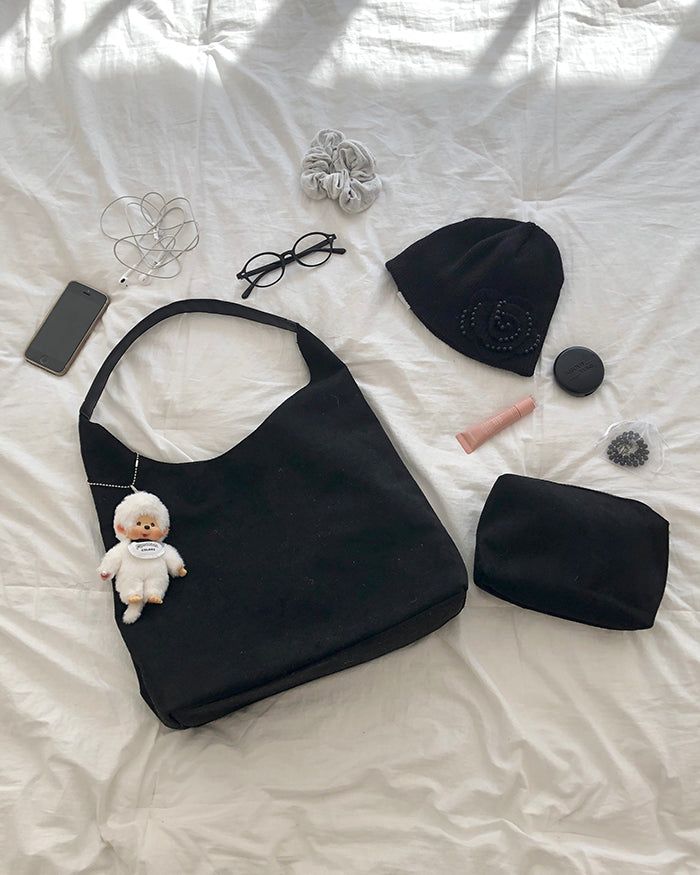Lean Suede Shoulder Bag (pouch set)