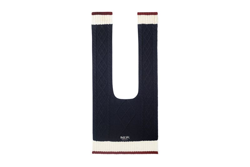 CABLE KNIT SHAWL MUFFLER_NAVY