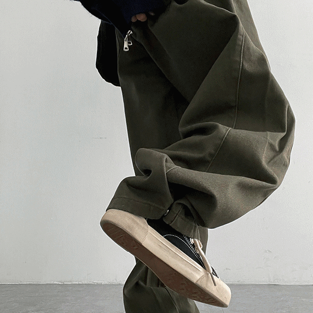 hijjoo（ハイチュー）の「[S–2XL] Doden Side Pintuck Wide Cotton Pants (4 colors)（Pants）」