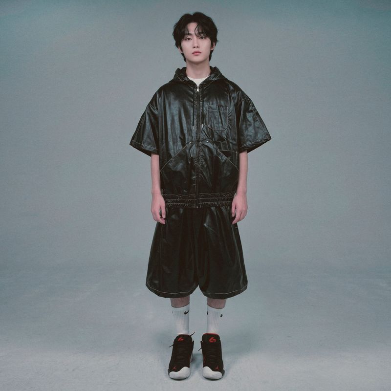 glossy faux leather hood zip-up hoodie_black